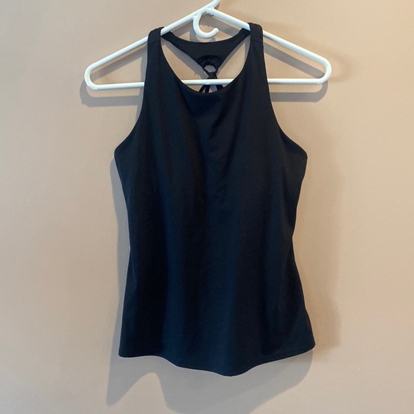 Old navy power soft workout tank - Picture 1 of 5